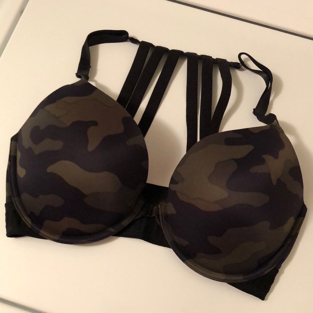 VS Pink push up bra!